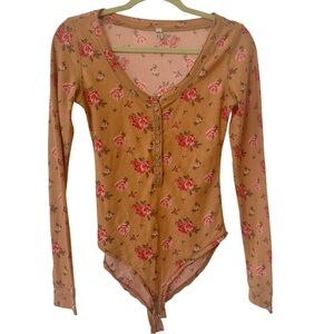 Free People “Intimately” Floral Thermal Bodysuit • Size SP (Small Petite)